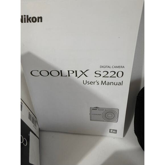 Nikon S220 10MP Opt Zoom Digital Camera Black Battery/Charger & Accessories EUC - Picture 7 of 9